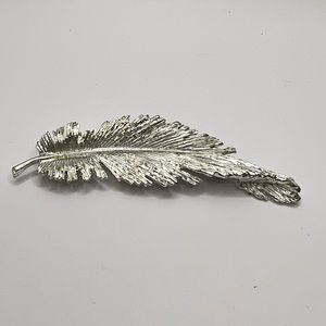 Leaf Brooch